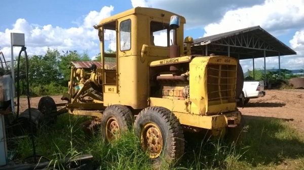 ขายรถเกรด MITSUBISHI รุ่น MG-3 สภาพใช้งานได้ปกติ ไม่มีเอกสารนะครับ ราคาต่อรองได้