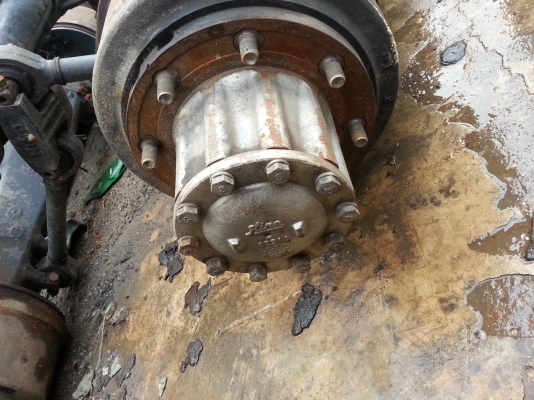 ชุดเสื้อเพลาฮี่โน่ Profia เพลาเดียว ของถอดญี่ปุ่น เบรคแห้ง มีแท่นเพลาห้าม เป็นเก่าญี่ปุ่นไม่เคยใช้งานเมืองไทยขายถูก 75,000 บาท 089-717-6464 แยกขายก็ได้ครับ