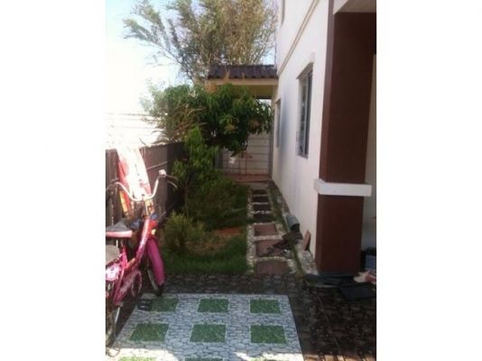 ขายบ้านเดี่ยว ติดถนนฉลองกรุง 26 ตรว ใกล้นิคมลาดกระบัง