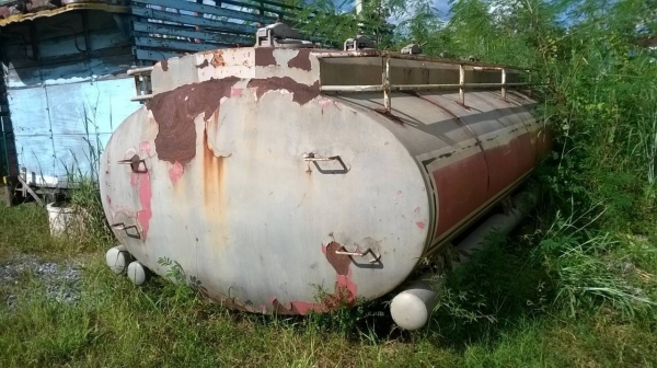 ขายถังน้ำมัน 15,000 ลิตร 5 ห้อง ถังไม่ผุไม่รั่ว ราคาต่อรองได้ครับ