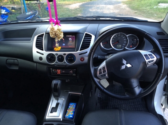 ขายดาวน์ ไทรทัน ตัวท๊อป ครูชคอนโทรล สวยๆ ครับ ขายดาวน์ ไทรทัน ตัวท๊อป ครูชคอนโทรล สวยๆ ครับ