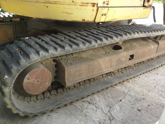 ขายรถแบคโฮ  SUMlTCMO   SH   75U  รถเก่านอกยังไม่เคยใช้งานในไทยค่ะเครื่องดี  ปั้มแรง  ไฟฟ้าเต็ม  เองแนน่  ทำงานไวรถสวยพร้องใช้งานราคาไม่แพงมีเอกสารพร้องค่ะ