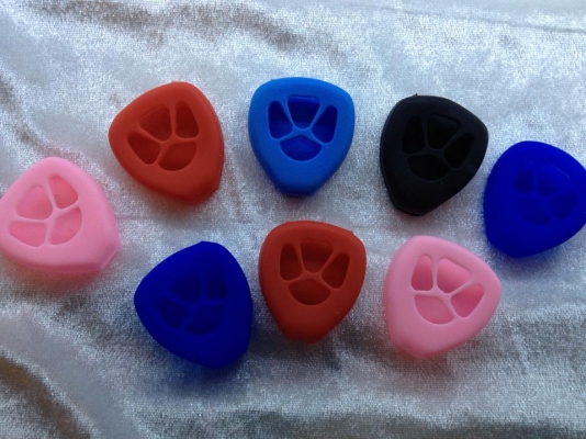 ขาย ซิลิโคน หุ้มกุญแจรถนยต์ 80 บาท