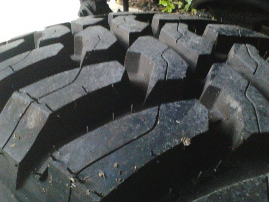 ยาง 265 75 16 THUNDERER MUD Extreme