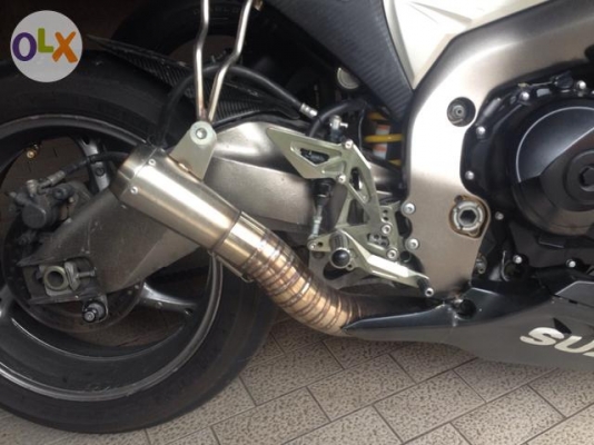 Suzuki GSXR1000 L1 2011 สีดำ และ K9 สีน้ำเงิน