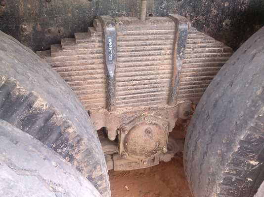 ขายHino 10 ล้อ2เพลาF17ดั้มดินเครื่อง195แรงเทอรโบครัซซี่สวยตลอดเส้นช่างล่างใหญ่แน่นครับ หัวเก่งเก็บสีนิดหน่อยสวยครับ..กะบะสภาพดีครับไม่พุทะเบียนพร้อมโอนครับ..