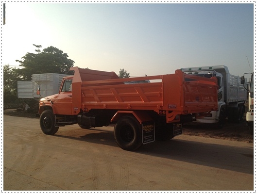 ขาย 6 ล้อ ดั้มพ์ดิน รถหัวยาว เครื่อง 185 แรงม้าค่ะ ยาง 900 ขอบ 20 ขาย 6 ล้อ ดั้มพ์ดิน รถหัวยาว เครื่อง 185 แรงม้าค่ะ ยาง 900 ขอบ 20