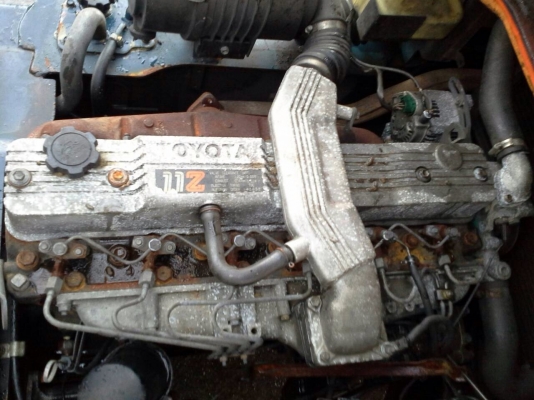 รถยกโตโยต้ารุ่น 5 น้ำหนักยก 3.5 ตัน เสาสูง 3 เมตร เครื่องดีเซล เกียร์ธรรมดา