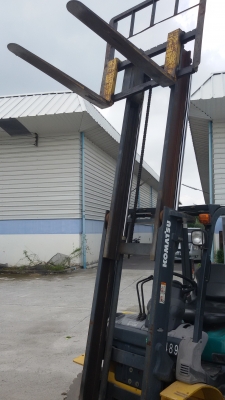 ขายครับ Komatsu FD25T-16 ฟอร์คลิฟท์มือสองคุณภาพดีจากญี่ปุ่น มี 2คัน สนใจติดต่อ น๊อค 098-246-3778 ขายครับ Komatsu FD25T-16 ฟอร์คลิฟท์มือสองคุณภาพดีจากญี่ปุ่น มี 2คัน สนใจติดต่อ น๊อค 098-246-3778