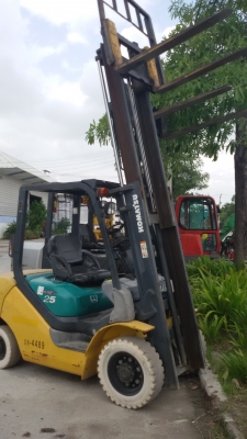 ขายครับ Komatsu FD25T-16 ฟอร์คลิฟท์มือสองคุณภาพดีจากญี่ปุ่น มี 2คัน สนใจติดต่อ น๊อค 098-246-3778