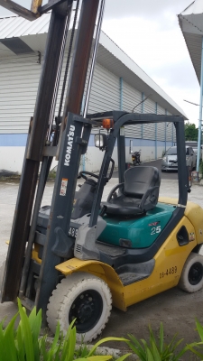 ขายครับ Komatsu FD25T-16 ฟอร์คลิฟท์มือสองคุณภาพดีจากญี่ปุ่น มี 2คัน สนใจติดต่อ น๊อค 098-246-3778 ขายครับ Komatsu FD25T-16 ฟอร์คลิฟท์มือสองคุณภาพดีจากญี่ปุ่น มี 2คัน สนใจติดต่อ น๊อค 098-246-3778
