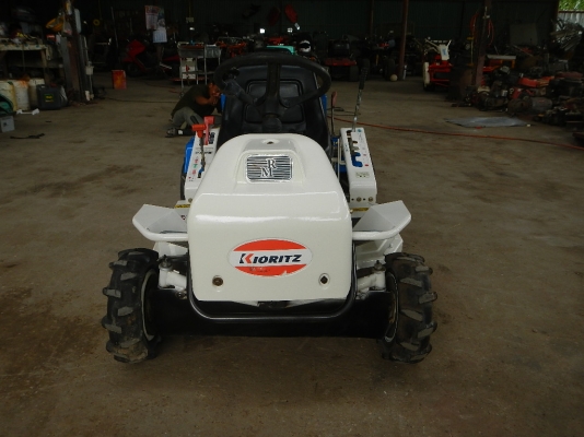 ขายรถตัดหญ้า OREC RM90V 11แรง พร้อมใช้งาน ขายรถตัดหญ้า OREC RM90V 11แรง พร้อมใช้งาน