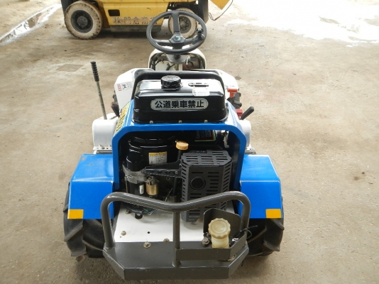 ขายรถตัดหญ้า OREC RM90V 11แรง พร้อมใช้งาน ขายรถตัดหญ้า OREC RM90V 11แรง พร้อมใช้งาน