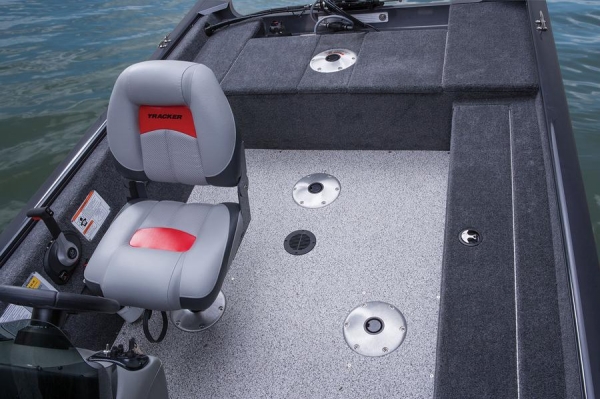 เรืออลูมิเนียมTRACKER&reg; Super Guide&trade; V-16 SC เรือเข้ามาแล้วไม่ต้องรอ