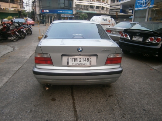 ขาย BMW รุ่น 318i