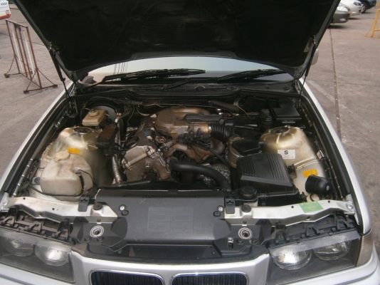 ขาย BMW รุ่น 318i