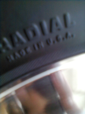 ขายยางพร้อมแม็ก BF ขนาด 32*11.50R15  ยางปี 5010  สภาพยาง 90\%  สวยๆ 1 ชุด