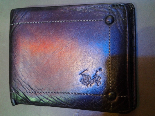 กระเป๋าสตางค์