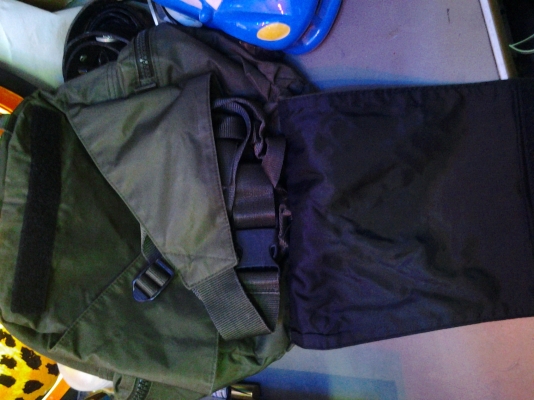 กระเป๋า