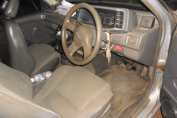 ISUZU TFR มังกรทอง SPACE CAB SL 2.5 MT ปี 38 รถบ้านสวยบางดีทั้งคัน ภายในครบสะอาด พวงมาลัยเพาเวอร์ เครื่องแห้งดี กระบะปูพื้นลายเนอร์ ช่วงล่างคัชซีสวยไม่มีผุ ยางสภาพดีพร้อมบรรทุกพร้อมใช้งาน เอกสารทะเบียนภาษีเต็มครบไม่ขาดพร้อมโอน ราคาต่อรองได้ครับ