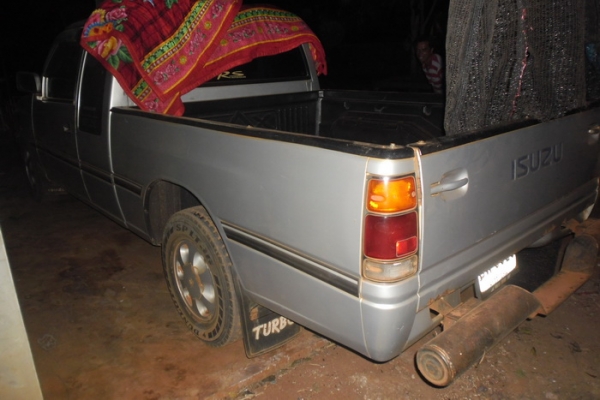 ISUZU TFR มังกรทอง SPACE CAB SL 2.5 MT ปี 38 รถบ้านสวยบางดีทั้งคัน ภายในครบสะอาด พวงมาลัยเพาเวอร์ เครื่องแห้งดี กระบะปูพื้นลายเนอร์ ช่วงล่างคัชซีสวยไม่มีผุ ยางสภาพดีพร้อมบรรทุกพร้อมใช้งาน เอกสารทะเบียนภาษีเต็มครบไม่ขาดพร้อมโอน ราคาต่อรองได้ครับ