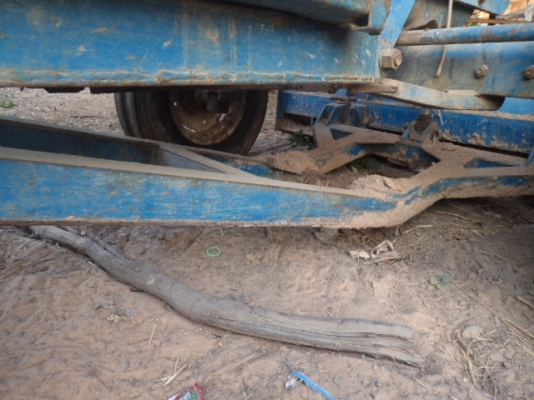 ขายรถไถฟอร์ด6600T5 สภาพสวยพร้อมใช้งานคับเอกสารใบอินวออย์