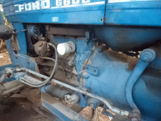 ขายรถไถฟอร์ด6600T5 สภาพสวยพร้อมใช้งานคับเอกสารใบอินวออย์