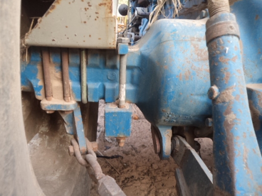 ขายรถไถฟอร์ด6600T5 สภาพสวยพร้อมใช้งานคับเอกสารใบอินวออย์