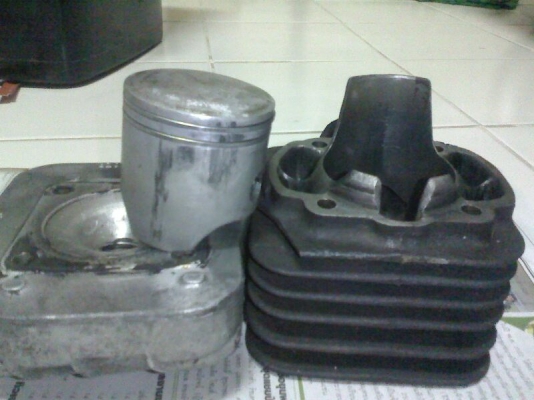 ขายเสื้อสูบตั้งป๊อบ+ฝา+ลูก ลูกวัดได้ 48 มิลลิเมตร