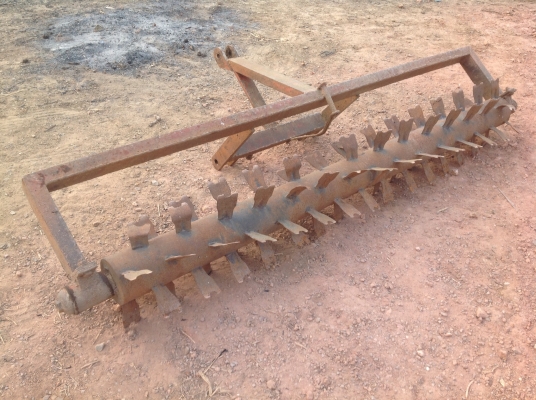 ขาย ขุบย่ำนา และ ตัวลากเลน รถแทรคเตอร์ ใช้กับรุ่น 18,20,22 แรงม้าความยาว 2.20เมตร  ปัญญาแทรคเตอร์ จัดมาให้