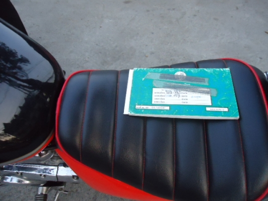 ต้องการเล่มทะเบียนมอไซต์HONDA CLICK,WAVE,DREAM,พร้อมเอกสารการโอนด้วยครับ  ขาดต่อไม่เป็นไรครับ แต่อย่าเกินสามปีครับท่าน ราคาเท่าไรว่ามาครับ