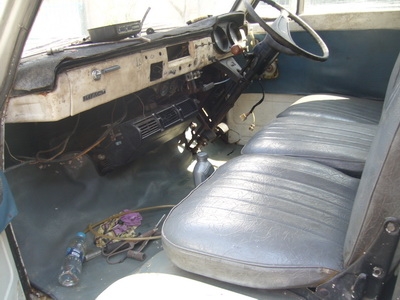 ขายรถตู้ Toyoya RH11 ประตูตู้กับข้าว ทะเบียนพร้อมโอน 50,000.-