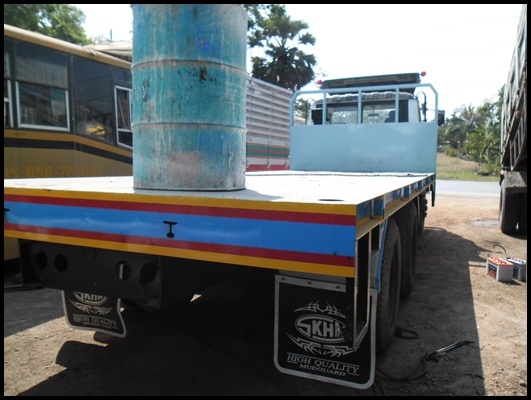 สิบล้อ F17 พื้นเรียบ เพลาเดียว สวยๆ