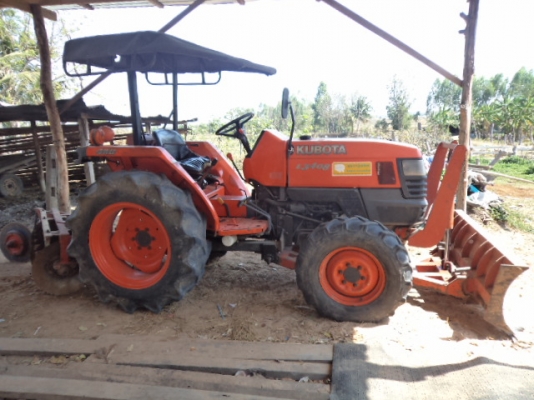 ซื้อ1แถม1..ขายรถไถคูโบต้า34แรง2คันควบ ราคาถูกๆ พร้อมใช้ทั้ง2คันคับ