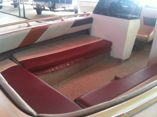 เรือไฟเบอร์พร้อมเครื่อง mercurry 75 แรง เรือไฟเบอร์พร้อมเครื่อง mercurry 75 แรง