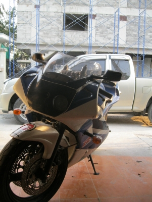 ต้องการเท่าไหร่ว่ามาขายได้ขายGSX R 400 ทะเบียนแท้38000 ถึง 24 กพ. นี้เท่านั้น ต้องการเท่าไหร่ว่ามาขายได้ขายGSX R 400 ทะเบียนแท้38000 ถึง 24 กพ. นี้เท่านั้น