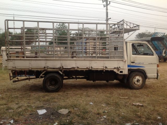 ขายด่วน!! อีซูซุ NKR 6ล้อ ขายด่วน!! อีซูซุ NKR 6ล้อ