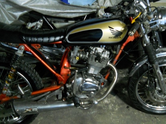 ขาย/แลก/เทรินgl 125 เครื่องดี สีใหม่ มีทะเบียน ขาย/แลก/เทรินgl 125 เครื่องดี สีใหม่ มีทะเบียน