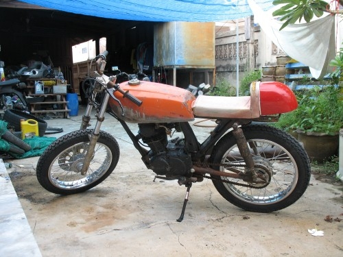 *** ขาย รถฮอนด้า GL125cc* ***