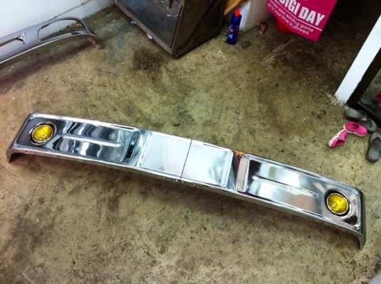 ร้าน VSK Autopart เซียงกงบางนาซอย 2 ขายของแต่งรถบรรทุกนำเข้าจากญี่ปุ่น