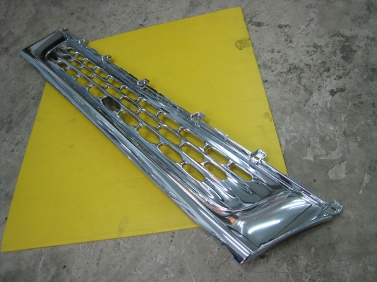 ร้าน VSK Autopart เซียงกงบางนาซอย 2 ขายของแต่งรถบรรทุกนำเข้าจากญี่ปุ่น