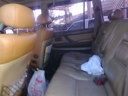 ขายด่วน!..รถ TOYOTA LANDCRUISER รถสวย แรงจัด พร้อมใช้สุดขีด.