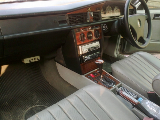 ขายเบนซ์ BENZ 190 E ปี 92 เครื่อง 2.3 เดิมๆ สวยมากเดิมทั้งคัน