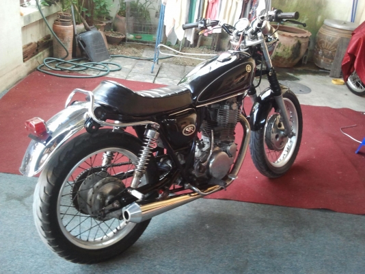 ขาย  sr400  เลขเต็ม อินวอย    ซื้อจริง ๆๆ   ค่อยโทรมานะครับ