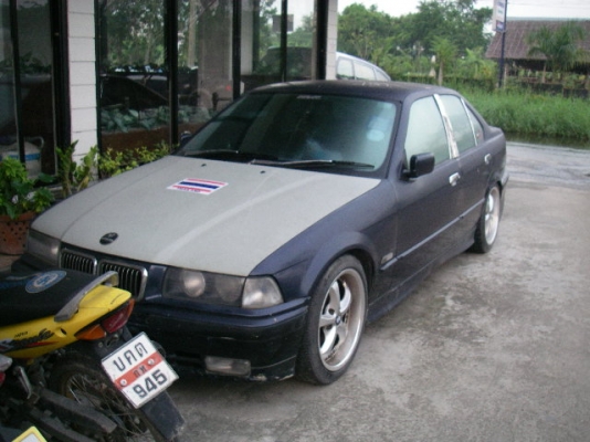 ขายด่วน ฺBMW318i ติดแก๊สหัวฉีด ยี้ห้อAC ถังโดนัด(ค่าติดตั้งแก๊สอย่างเดียว38000)