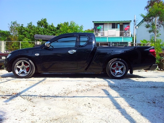 TRITON 2.4 GLX CNG ปี 2010 TRITON 2.4 GLX CNG ปี 2010