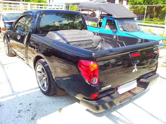 TRITON 2.4 GLX CNG ปี 2010 TRITON 2.4 GLX CNG ปี 2010