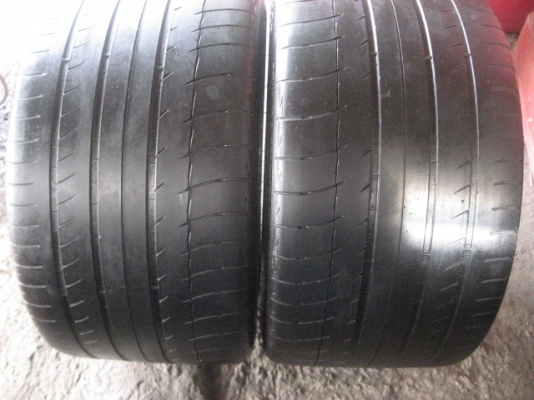 Michelin 305.30.19 กว้างสุด ๆ 1 คู่ 4,000 พอครับ Michelin 305.30.19 กว้างสุด ๆ 1 คู่ 4,000 พอครับ