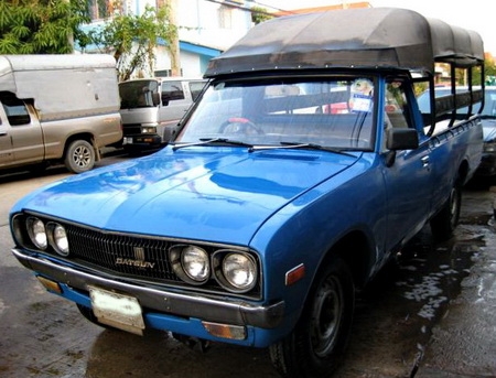 DATSUN ช้างเหยียบ รถแกร่ง ทนทาน นานปี สวยภายนอก ในเดิมๆ พึ่งทำสีปีกว่าๆ เกียร์คอ เครื่องเบนซินเดิม มีแอร์ พร้อมเบาะสองแถว (รถมือเดียว ทะเบียนแท้ มีBook Service และคู่มือ) DATSUN ช้างเหยียบ รถแกร่ง ทนทาน นานปี สวยภายนอก ในเดิมๆ พึ่งทำสีปีกว่าๆ เกียร์คอ เครื่องเบนซินเดิม มีแอร์ พร้อมเบาะสองแถว (รถมือเดียว ทะเบียนแท้ มีBook Service และคู่มือ)