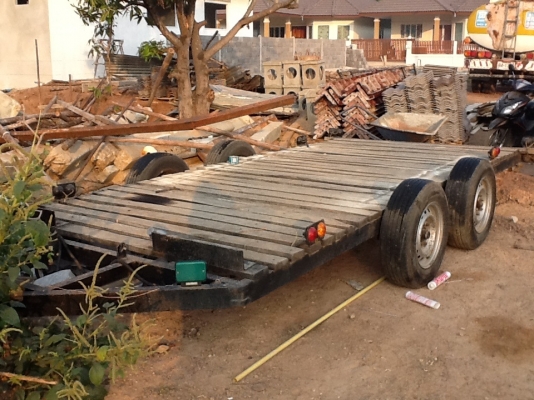 ขายแพลากท้ายรถพื้นไม้แดงแข็งมากๆๆ